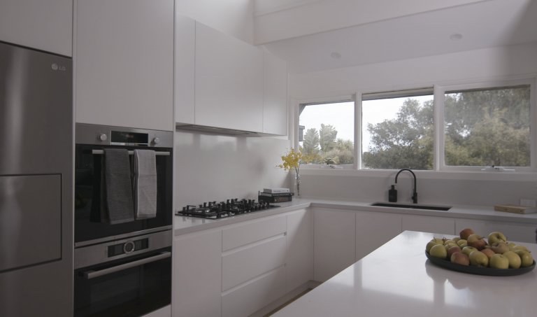 Contemporary Kitchen in fresh white